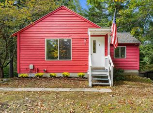 5 S Landing Road, Sandown, NH 03873