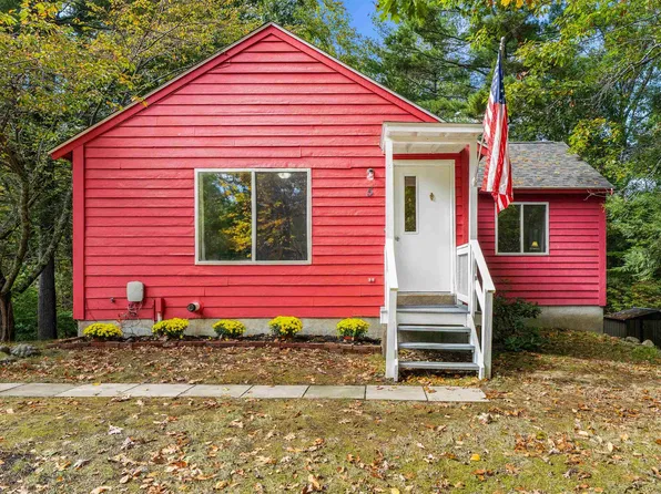 5 S Landing Road, Sandown, NH 03873
