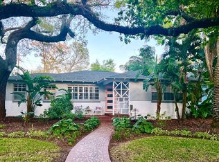 702 S Willow Ave, Tampa, FL 33606