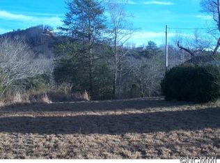 916 Bills Creek Rd, Lake Lure, NC 28746