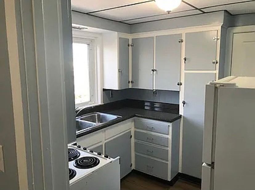 1st image of 322 E Main St APT 4