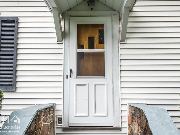 2nd image of 309 McElhattan Ave