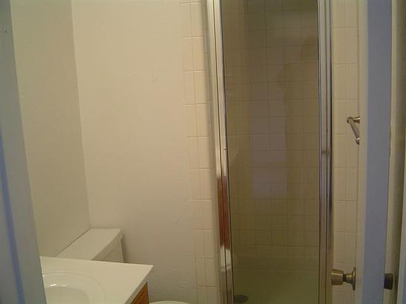 4th image of 3405 Oriole Ln