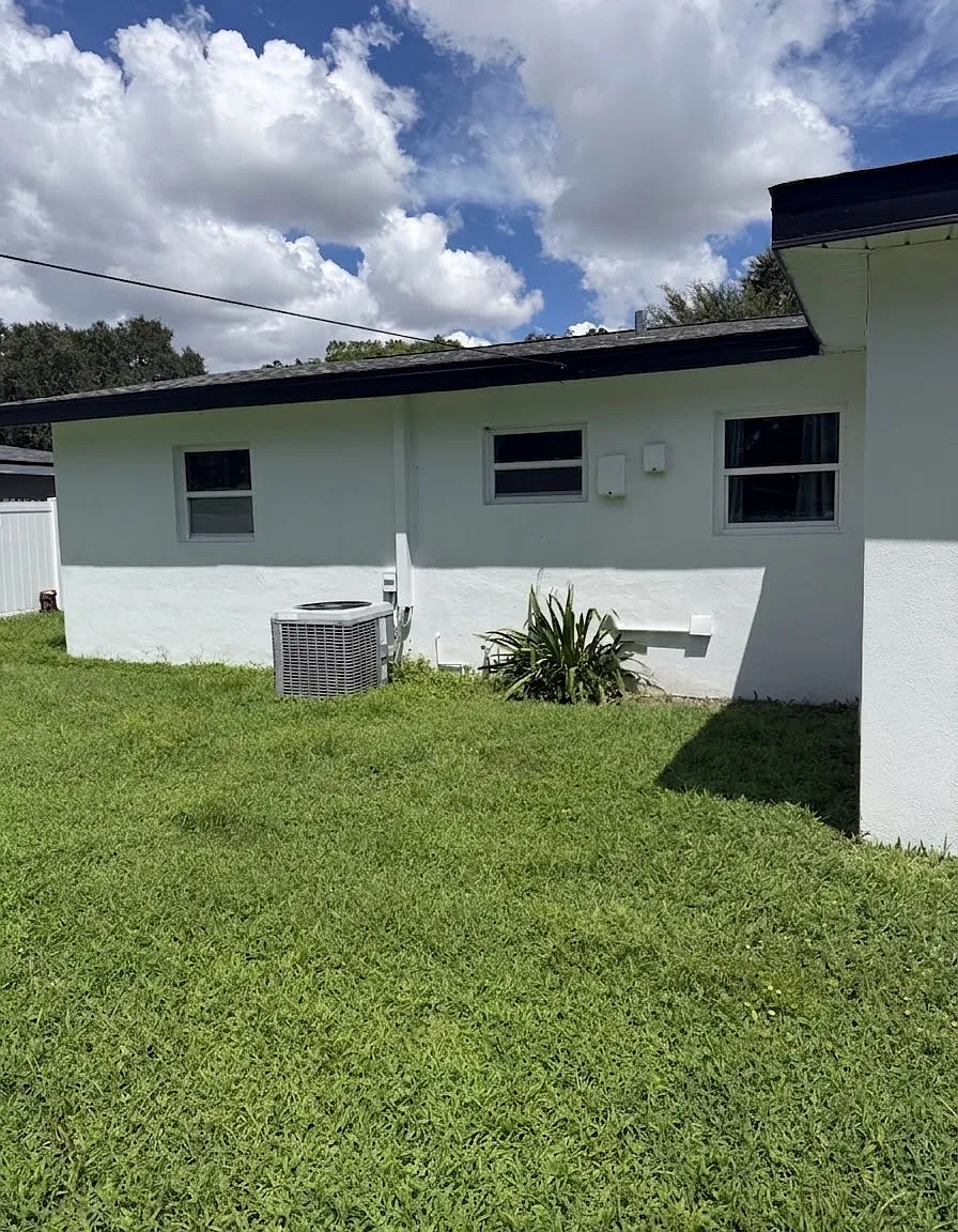 3 bed, 1260 sqft, $3,499 — Photo 4