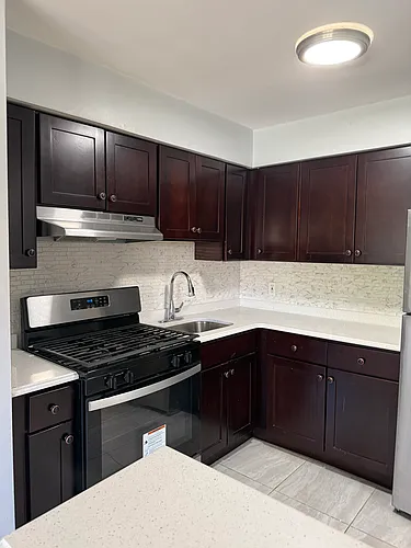 231 W Sumner Ave #84 Photo 1