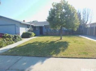 560 Bluefield Ave, Turlock, CA 95382