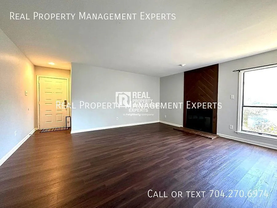 **Move-In Special!! Beautiful 2br/2ba Condo In Brandywine Community! — Photo 3