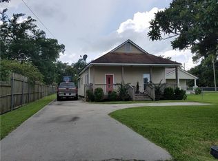 15601 River Rd, Hahnville, LA 70057