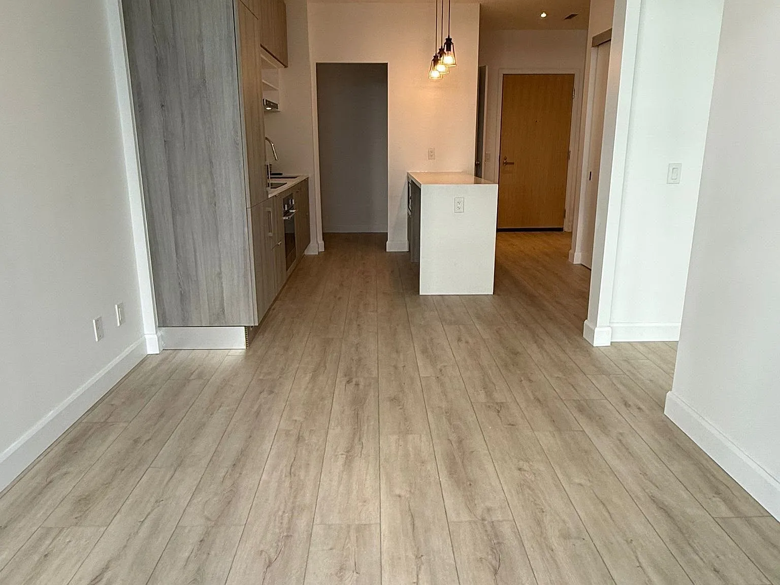 2 bed, $2,500 — Photo 3
