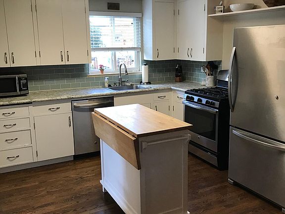 4th image of 2423 S Corona St