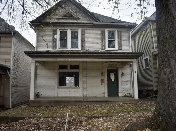 419 Vine St, East Liverpool, OH 43920