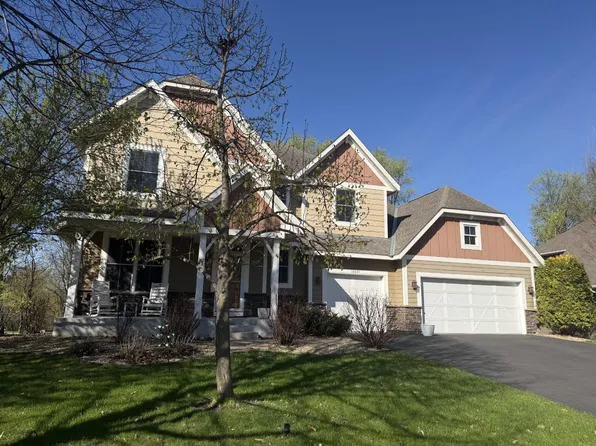 10601 Watersedge Ln, Woodbury, MN 55129
