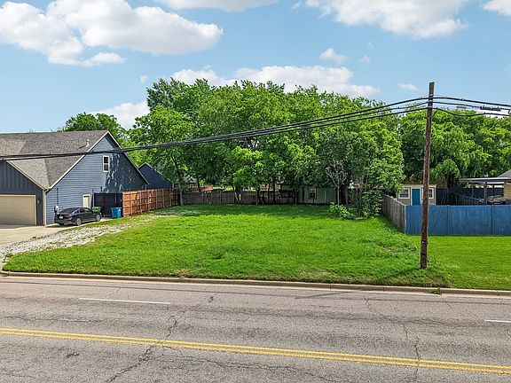 2nd image of 312 N Dove Rd