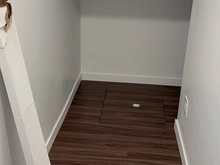208 N Stratus Way — Photo 22