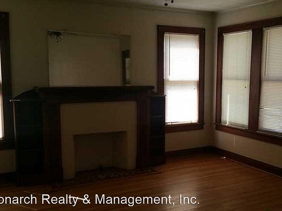 3rd image of 3257 Wagner St #3257