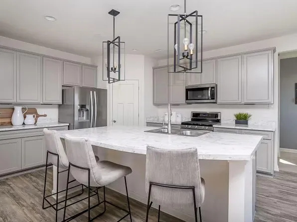 19300 Lupine Ln, Corcoran, MN 55340