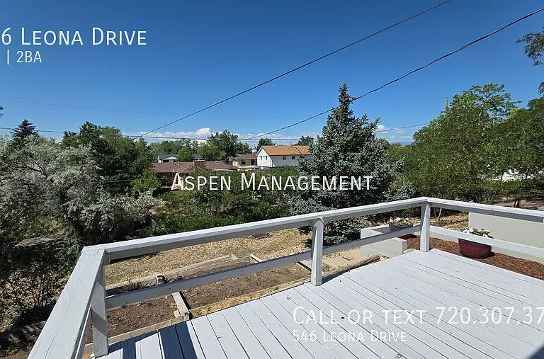 546 Leona Dr — Photo 20