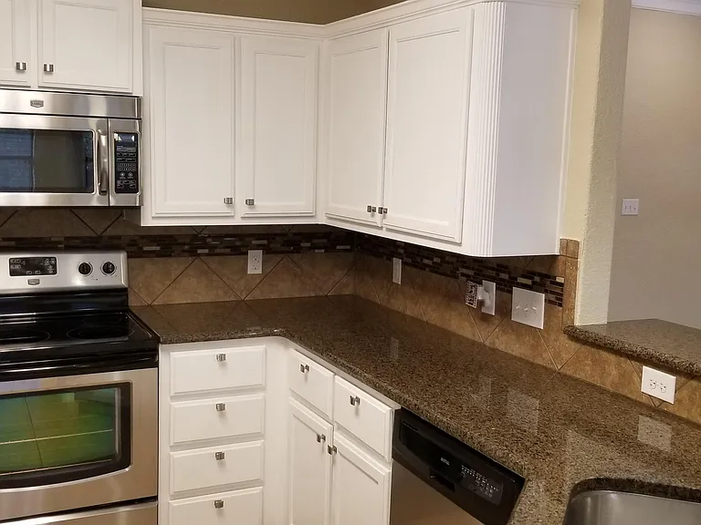 Kitchen (1)