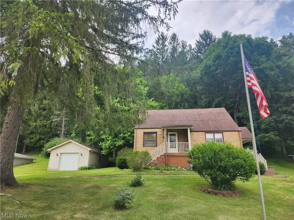 411 N Main St, Amsterdam, OH 43903