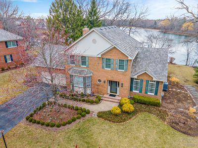28885 N Forest Lake Ln, Libertyville, IL, 60048