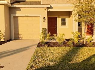2207 Portrait St, Kissimmee, FL 34758
