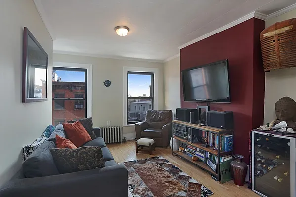 Rented by Corcoran | media 17