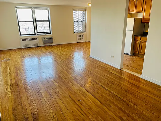 Sold by Trusted Property Advisors Corp | media 13