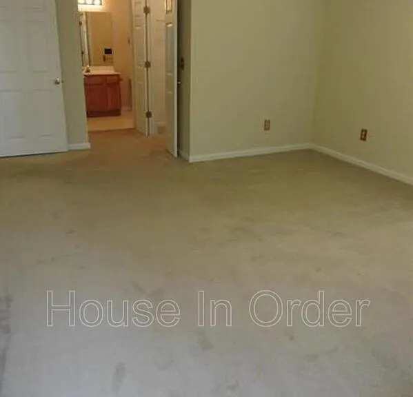 104 Olde Covington Way — Photo 7