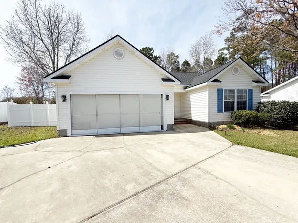 9649 Sullivan Dr, Murrells Inlet, SC 29576
