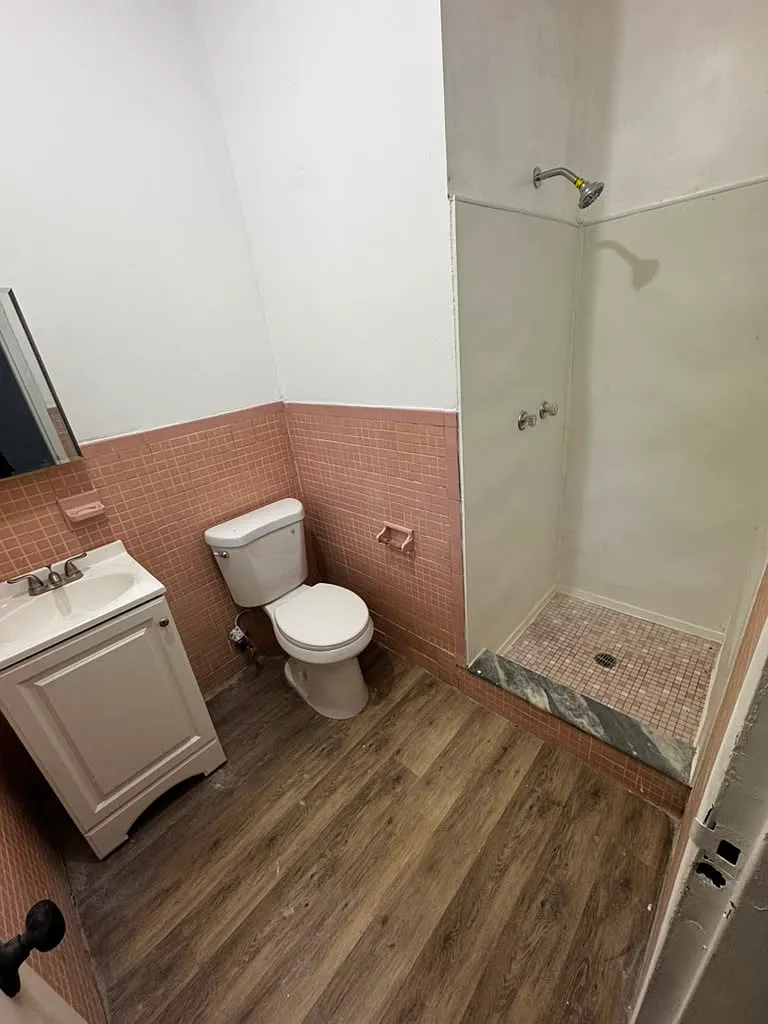 Studio, $1,200 — Photo 4