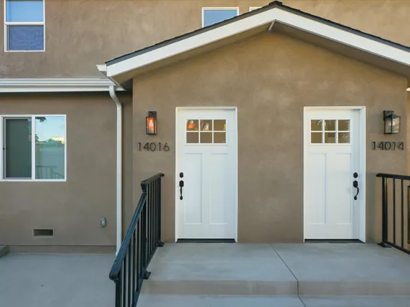 14016 Hubbard St, Sylmar, CA 91342