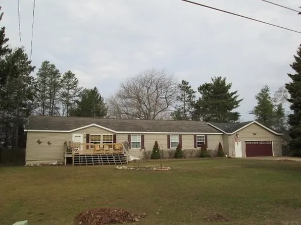 112 Spruce St, Kalkaska, MI 49646