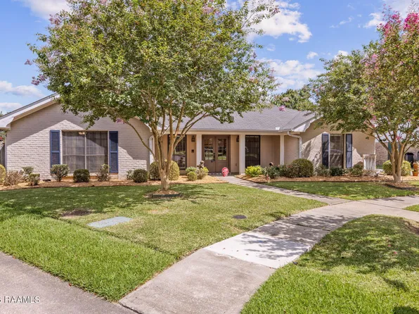 536 Robert Lee Cir, Lafayette, LA 70506