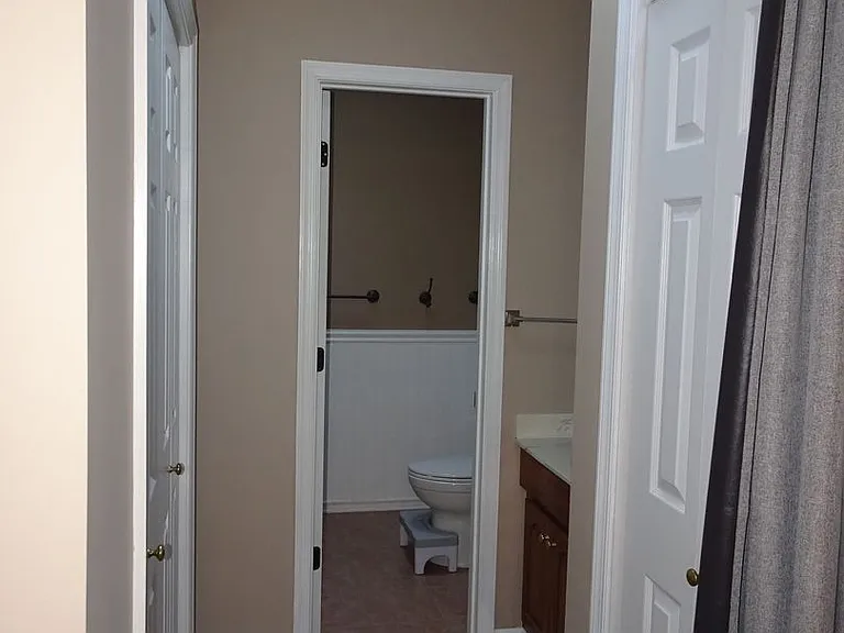 6240 Adams Hunt Dr — Photo 10