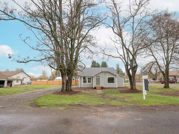 324 6th St, Vader, WA 98593