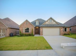 113 W 130th Pl S, Jenks, OK 74037