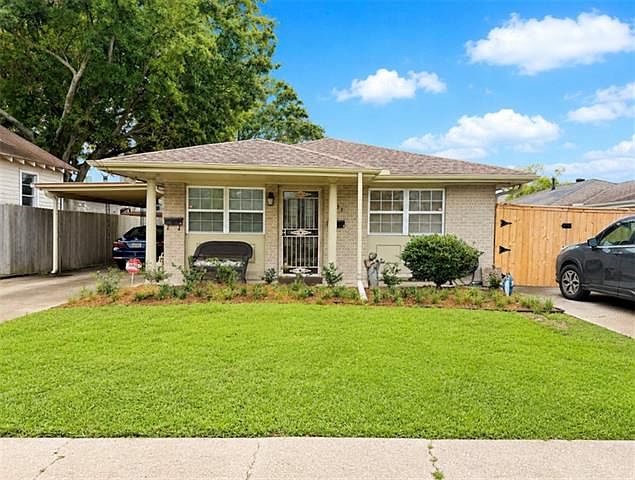 1st image of 131 Metairie Ct #A