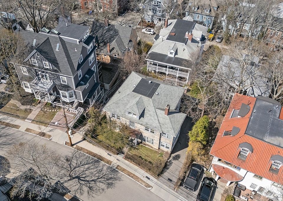 1st image of 79 Winthrop Rd