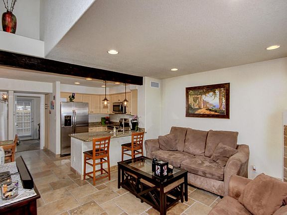 4th image of 1025 E Highland Ave Unit 29