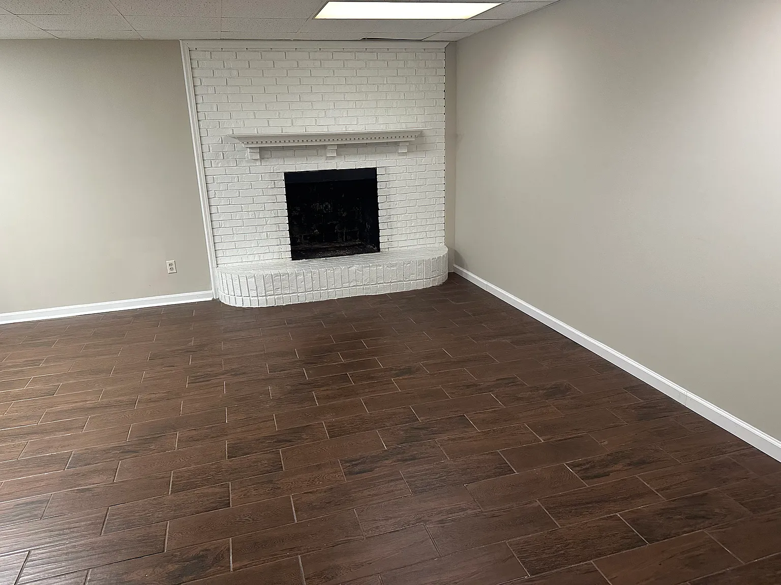 4 bed, 1975 sqft, $2,500 — Photo 4