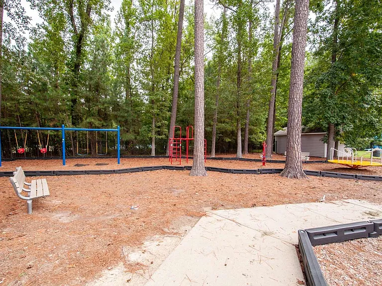 5736 Keowee Way — Photo 34