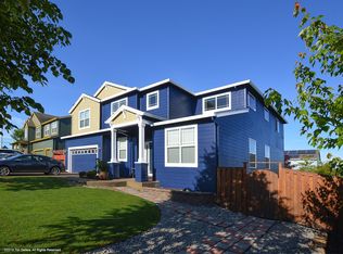 4951 SE Pioneer Ln, Troutdale, OR 97060