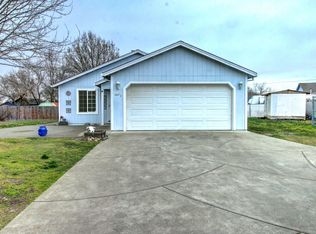 189 1/2 Mace Rd, Medford, OR 97501