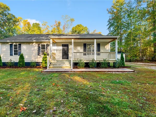 829 Tuscarora Rd, Dunnsville, VA 22454