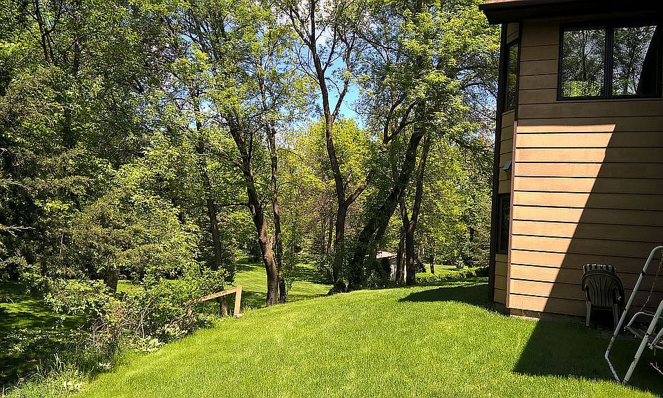 2nd image of 4608 River Bend Pl