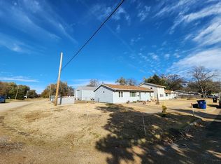 1546 Bachtold Ave, Salina, KS 67401