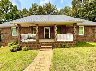 539 Young Rd, Smiths Grove, KY 42171