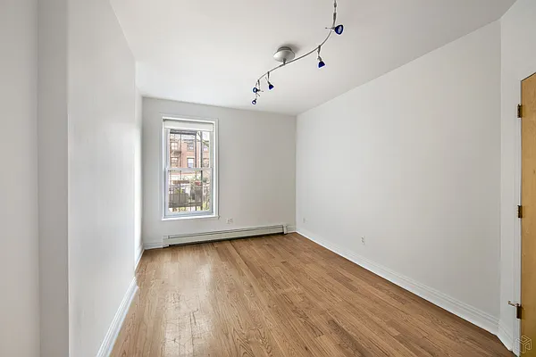 Rented by Halstead Real Estate | media 23