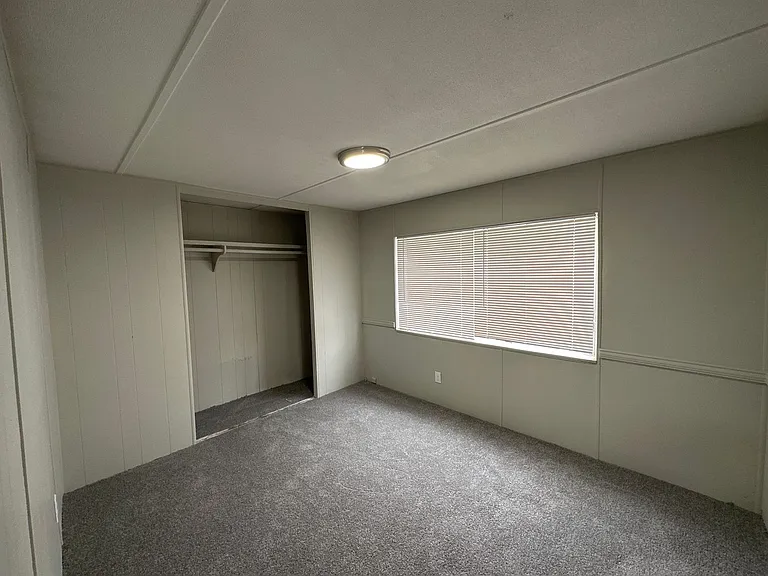 Starlight Mobile Home Park — Photo 10