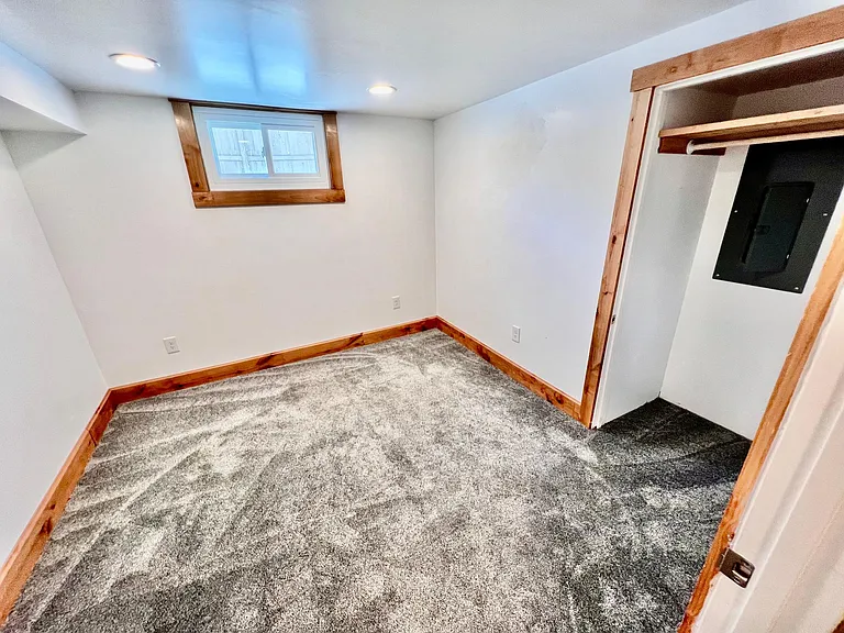 2352 E Lakeview Dr #B — Photo 11